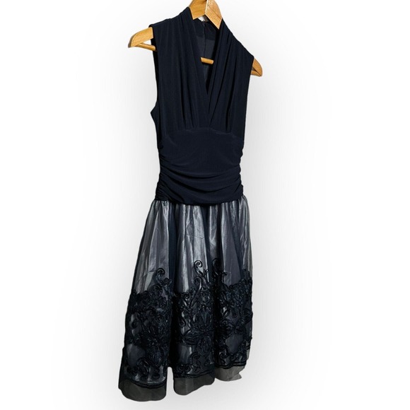 SLNY Navy Blue Fit and Flare Cocktail Dress Stretch Top Tulle Lace Skirt Size 4 - Picture 6 of 16